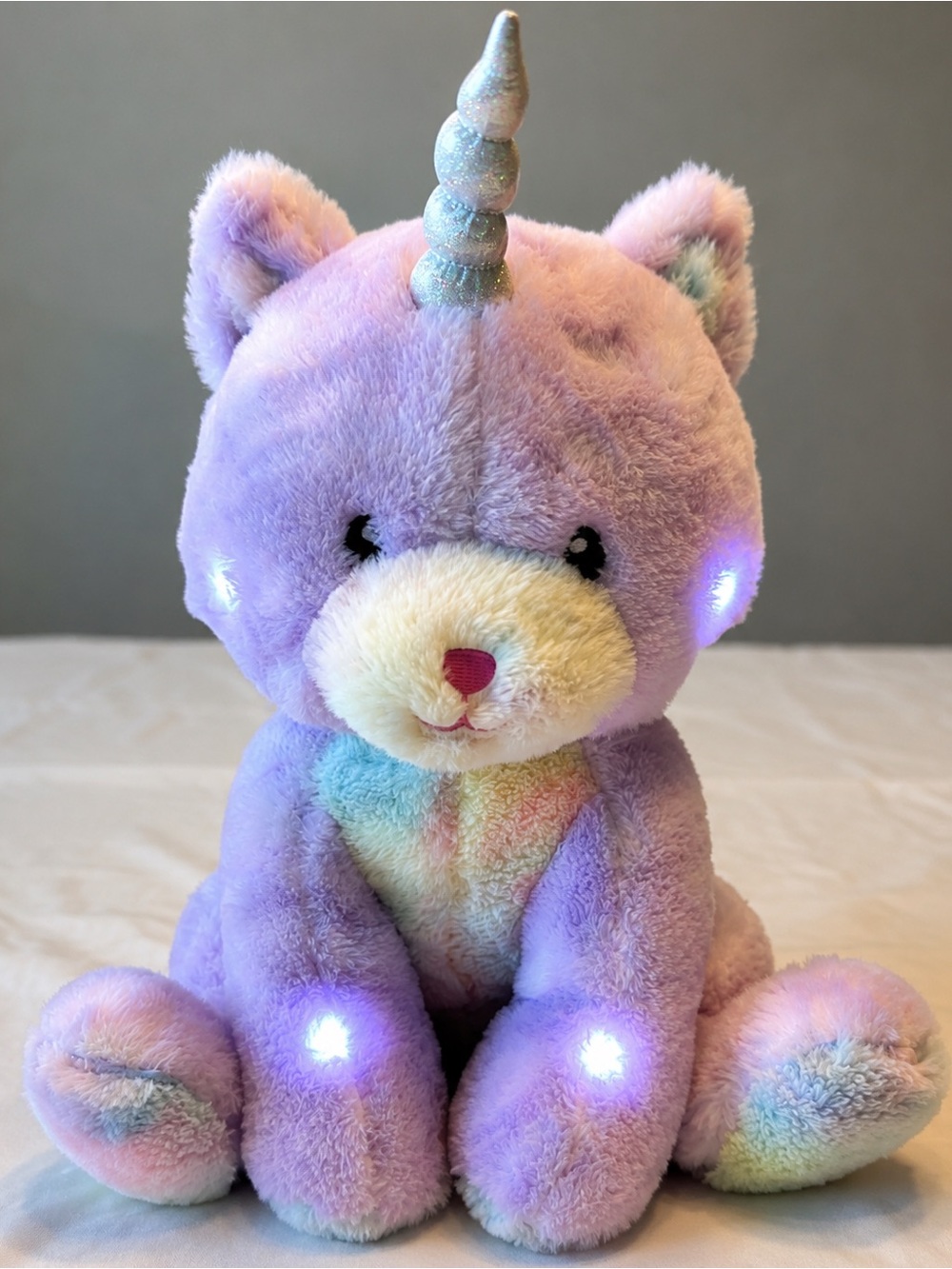 FAO Schwarz Light Up Unicorn Cat Plush Pastel Stuffed Animal Sounds
